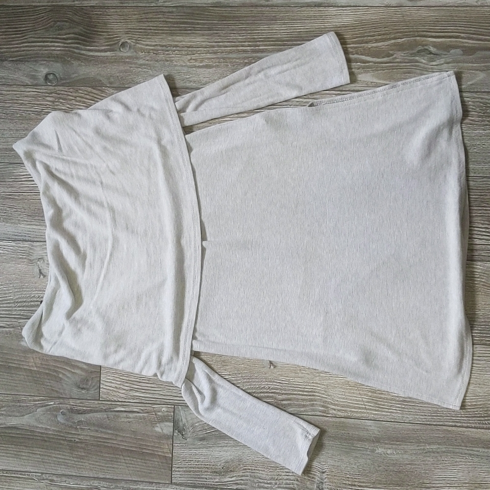 5/$25 Forever 21 Grey Off the Shoulder Sweater Tunic S